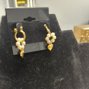 Elegant Gold and Pearl Hoop Earrings